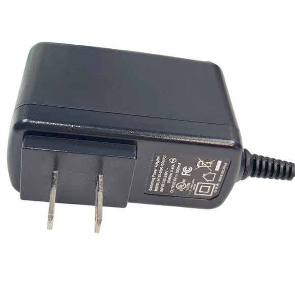 Switching Power Adapter HT05-0601000USL With Green Battery Holders 6V 1000mA 58e - Picture 2 of 5